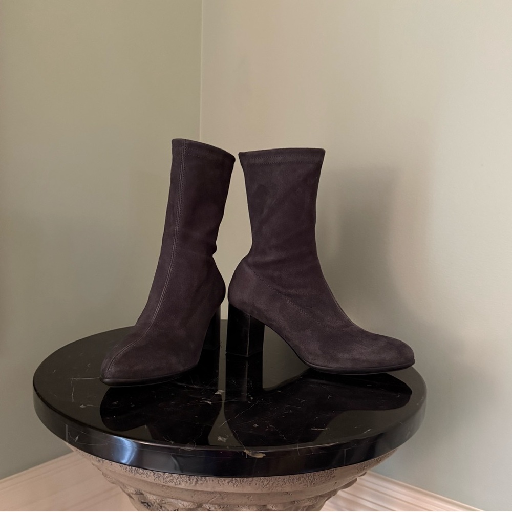 AQUATALIA Suede Sock Booties in Anthracite